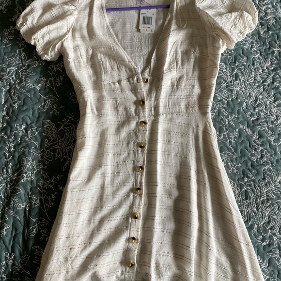 L Space Sabrina Dress - Picture 2 of 4